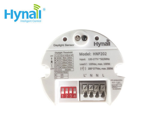 input On and Off 120-277VAC IP20 เครื่องปรับแสงกลางวัน 0.5W